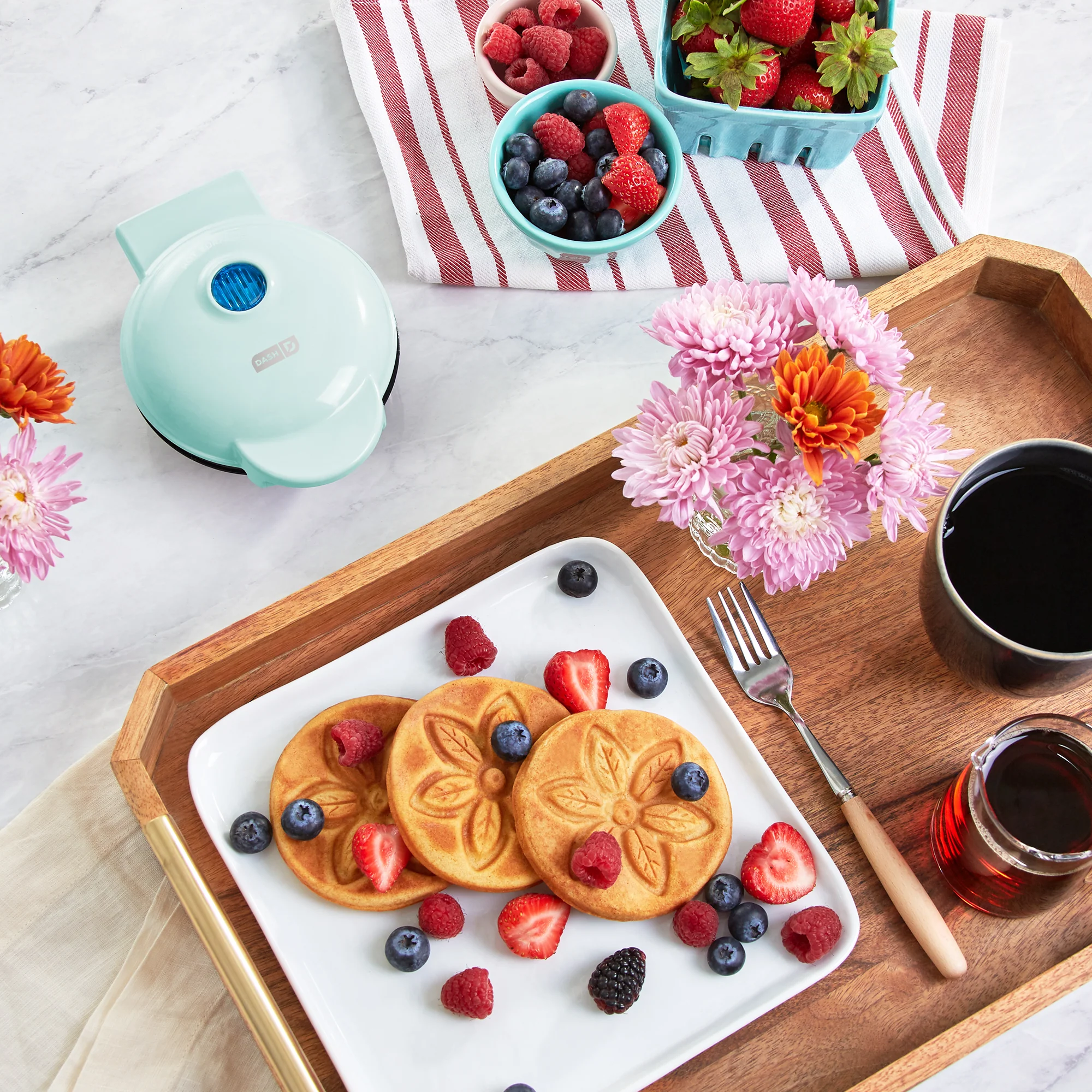 Flower Mini Waffle Maker - Image 3