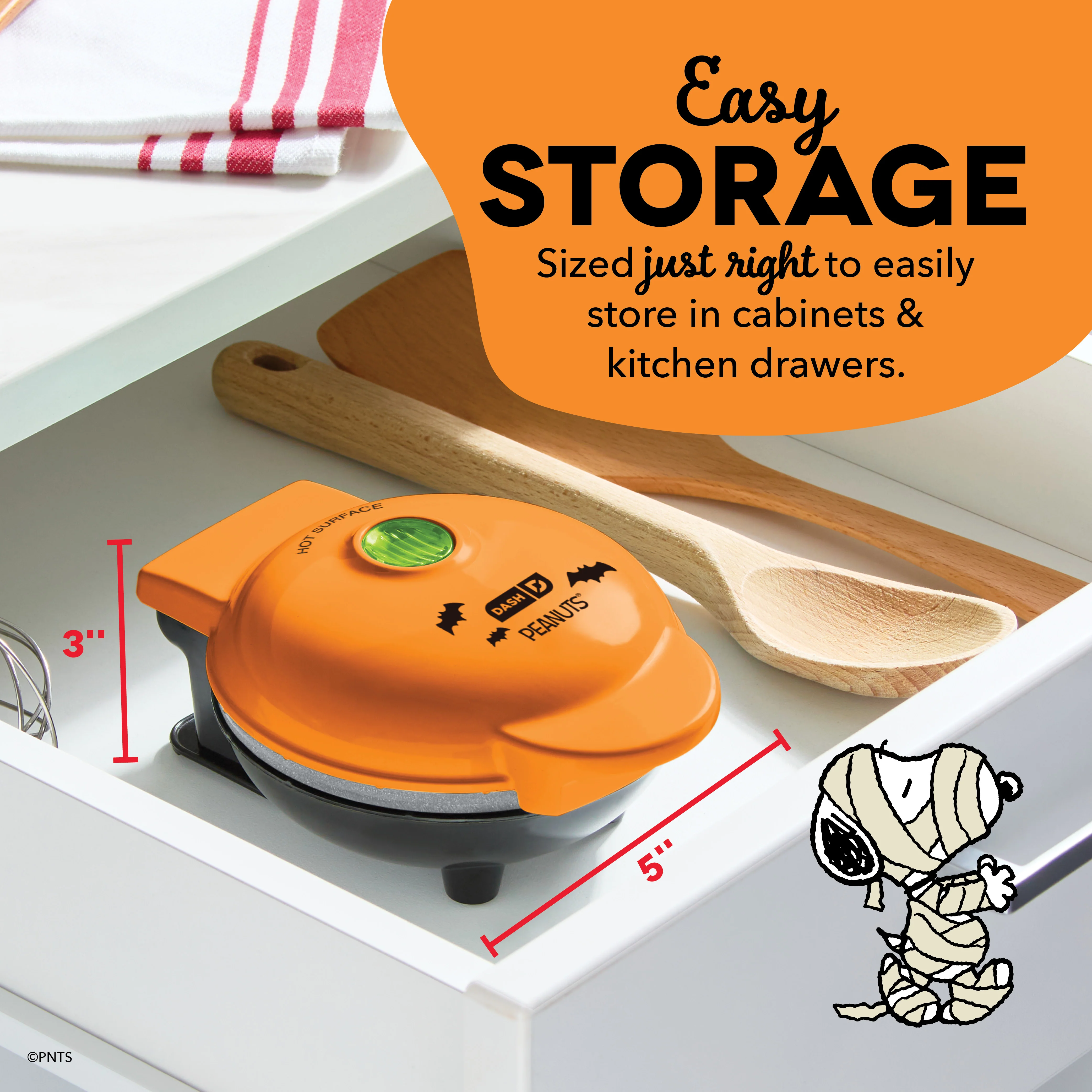 Peanuts® x Dash Snoopy Jack-o-Lantern Mini Waffle Maker   - Image 5
