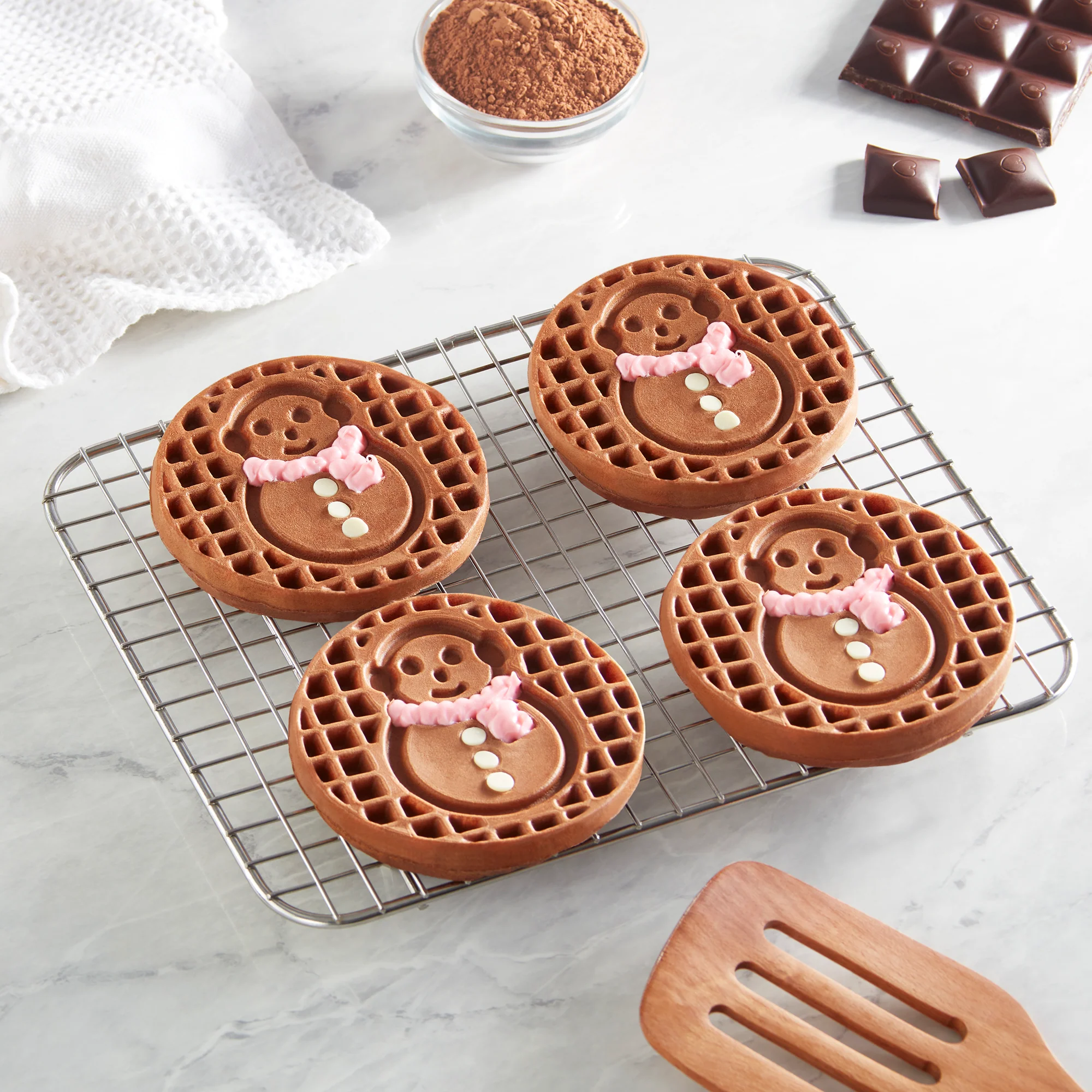 Snowman Mini Waffle Maker - Image 4