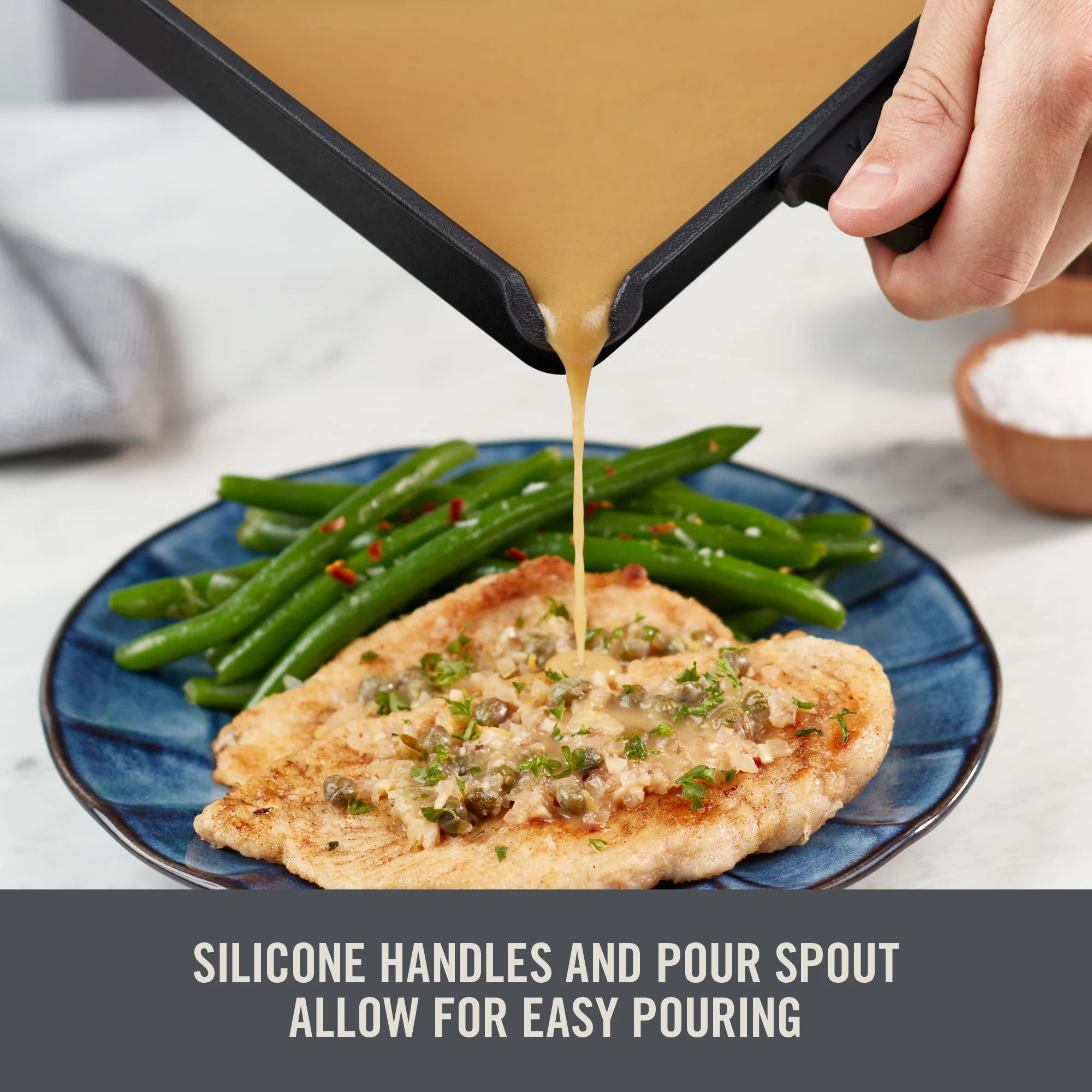 9"x13" Nonstick Cast Iron Pan with Pour Spout - Image 5